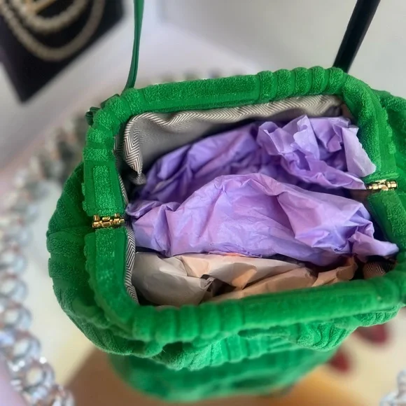 Green canvas Textured Women's crossbody Bag - Picture 9 of 9